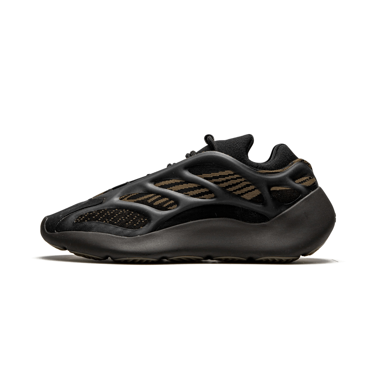 Adidas Yeezy 700 V3 Clay Brown - Bucharest Kicks