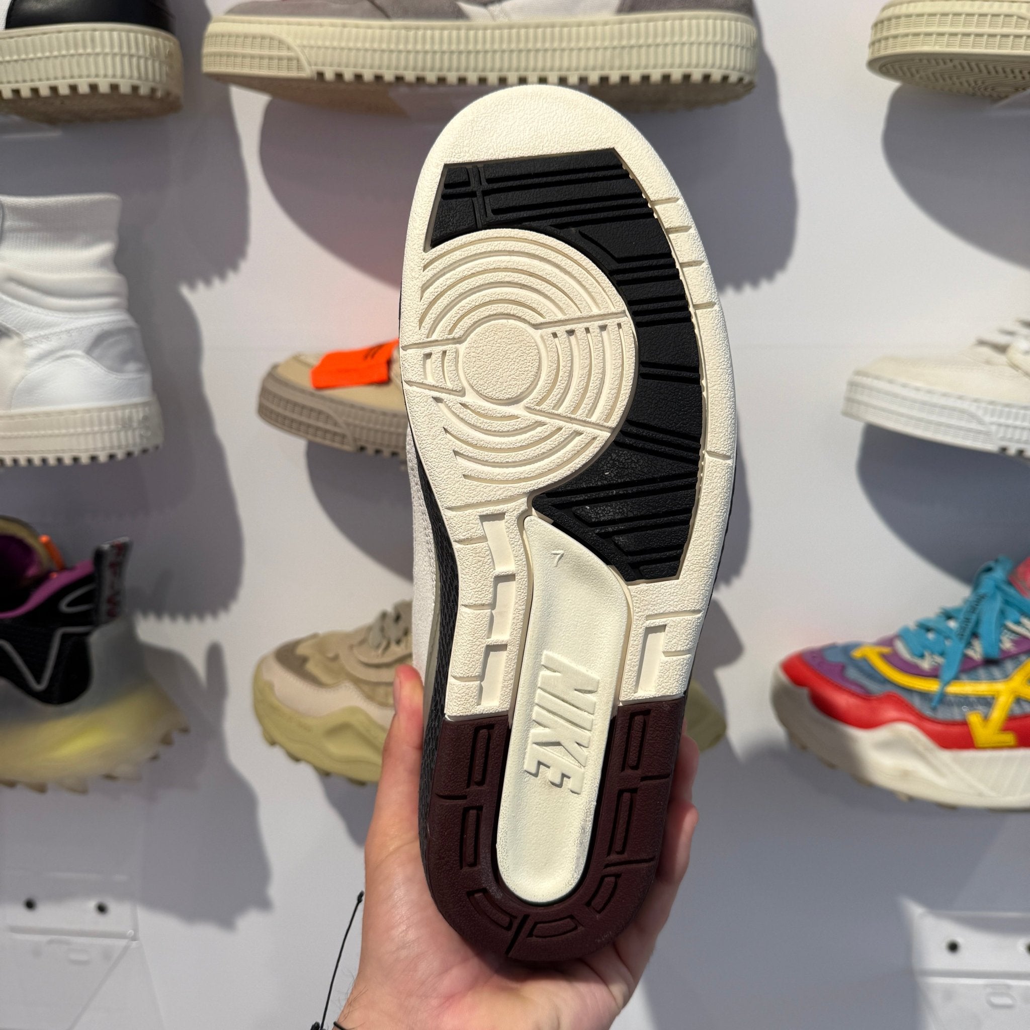 Air Jordan 2 Retro A Ma Maniére - 40 - Bucharest Kicks