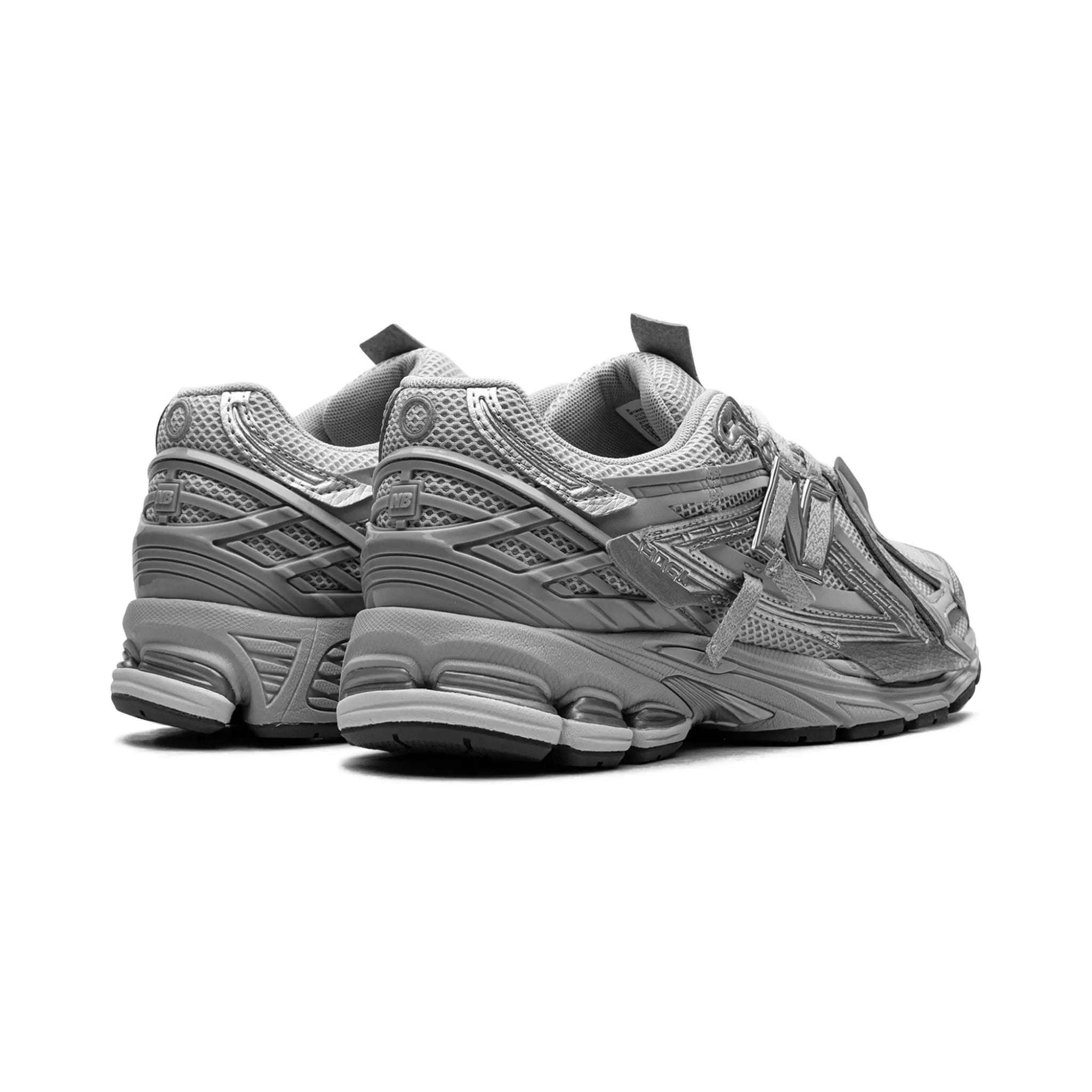 New Balance 1906A Concrete Silver Metallic - Bucharest Kicks
