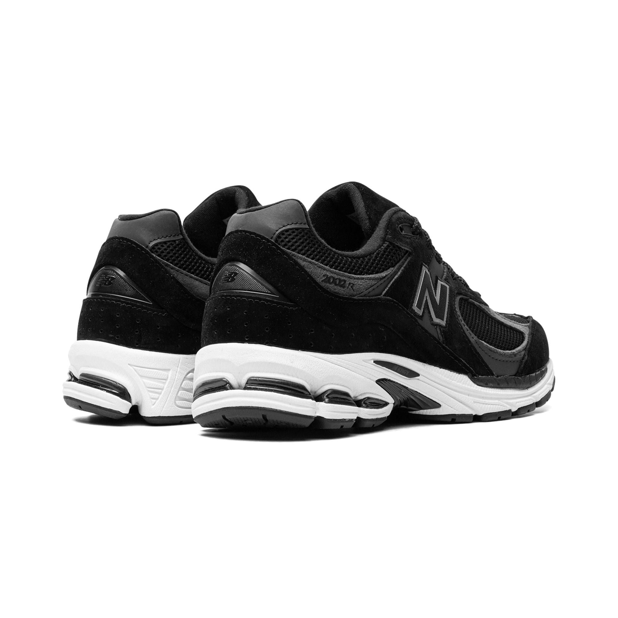 New Balance 2002R Black Gunmetal - Bucharest Kicks