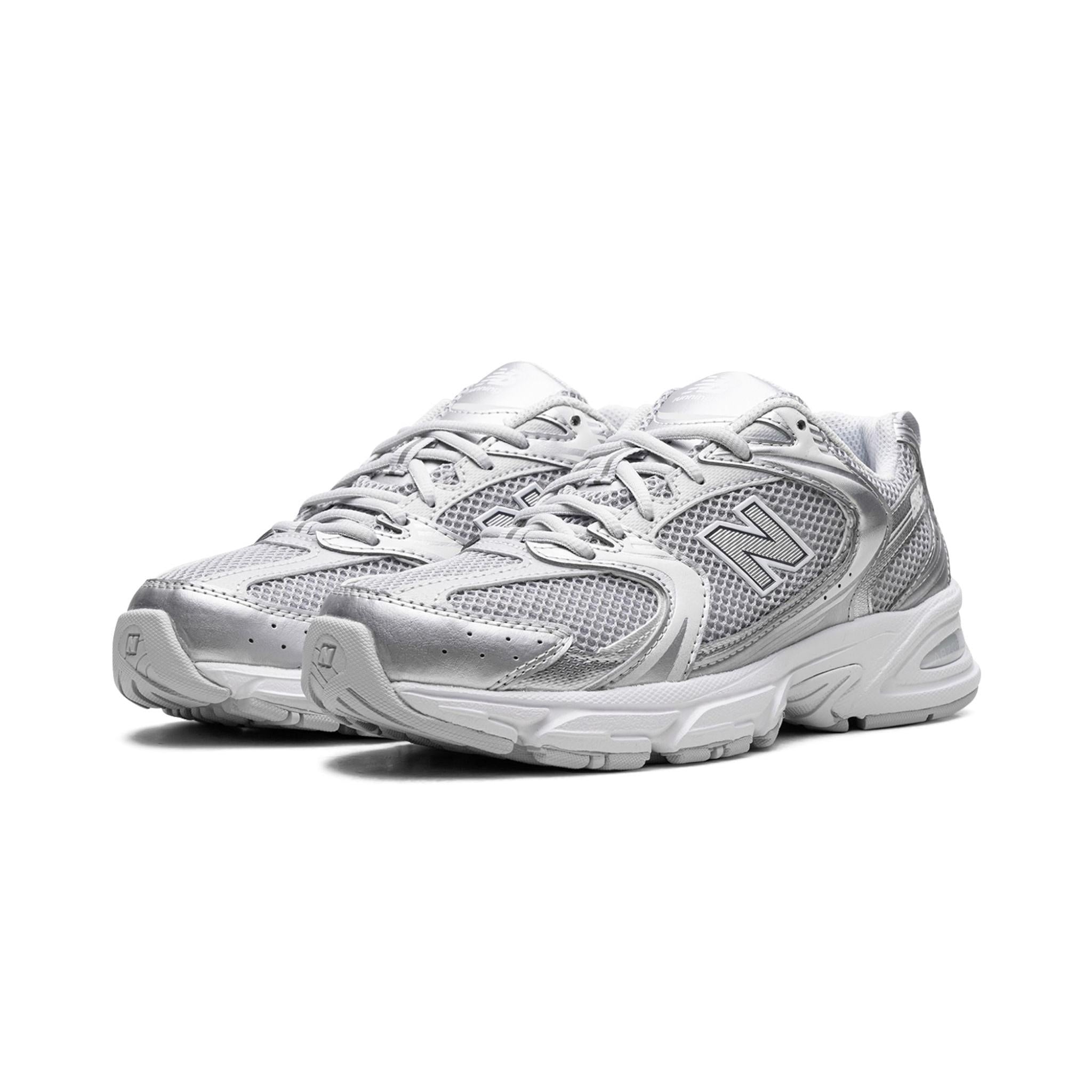 New Balance 530 Silver Metallic - Bucharest Kicks