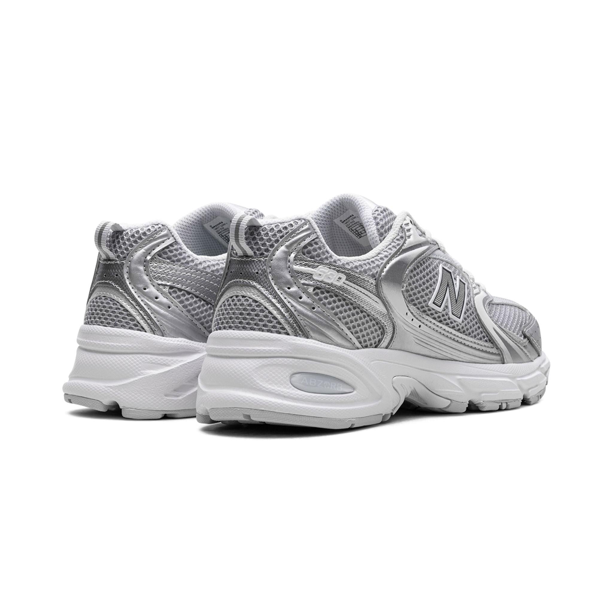 New Balance 530 Silver Metallic - Bucharest Kicks