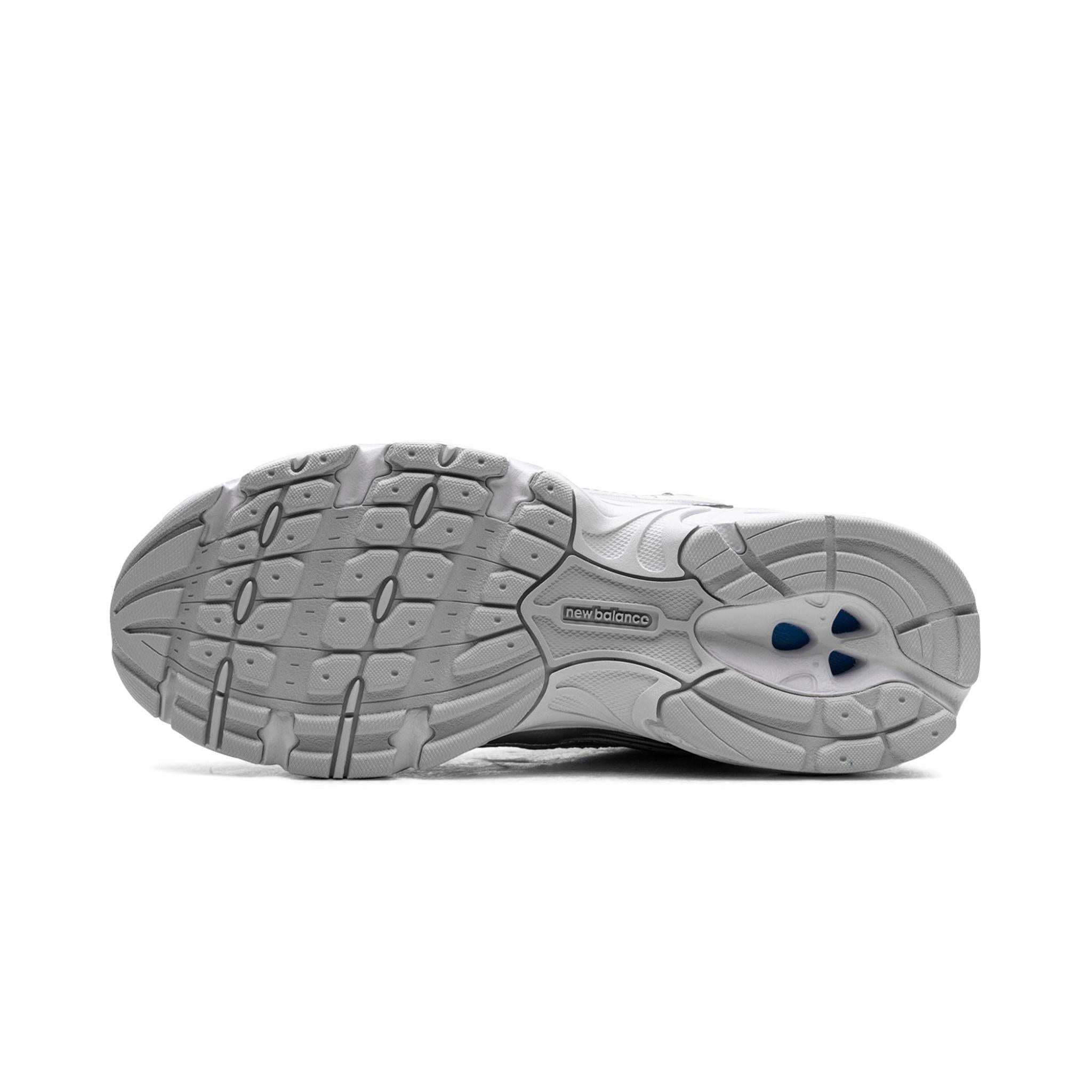 New Balance 530 Silver Metallic - Bucharest Kicks