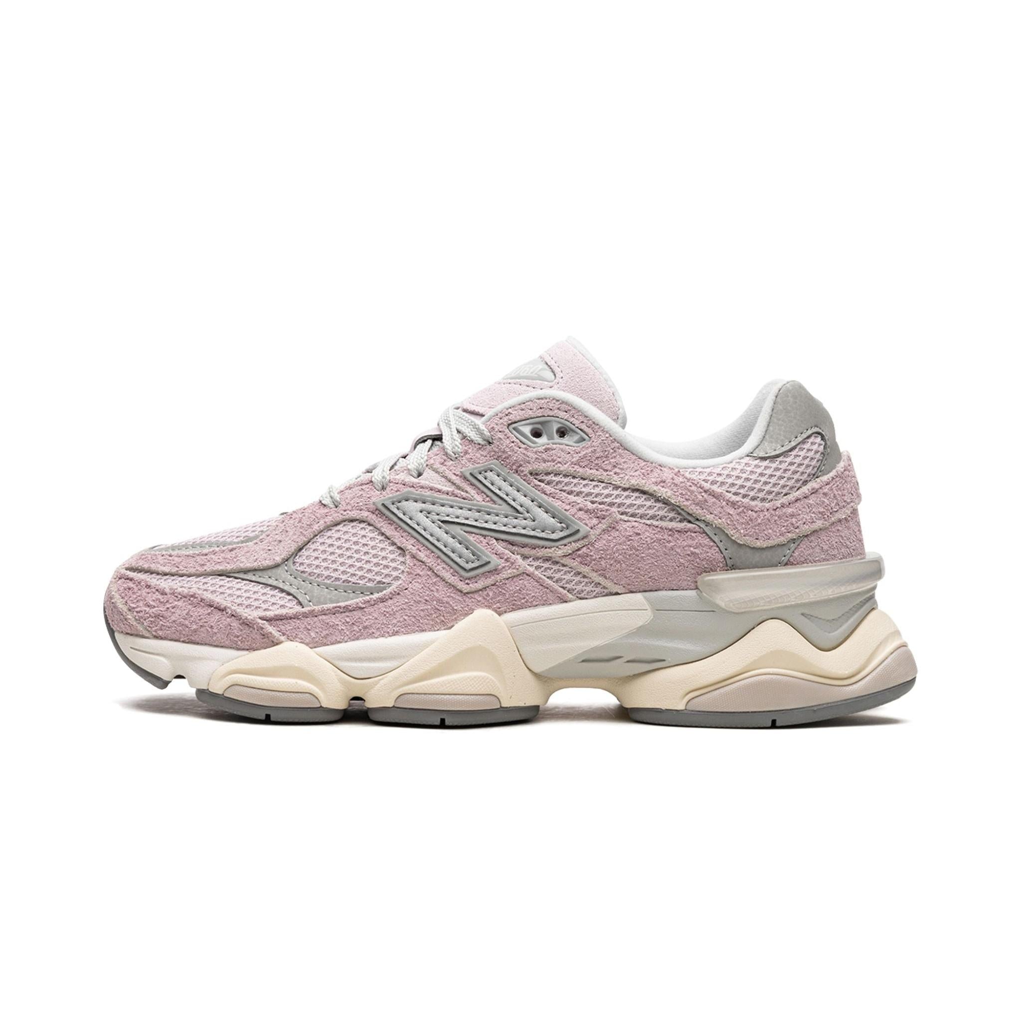 New Balance 9060 December Sky - Bucharest Kicks