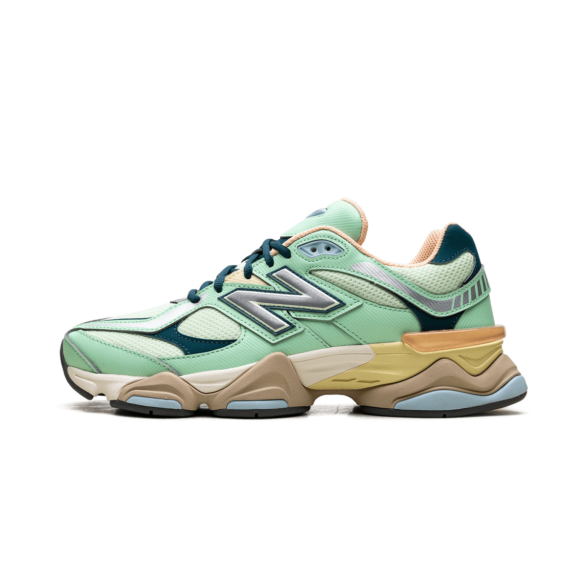 New Balance 9060 Sweetgrass - Bucharest Kicks