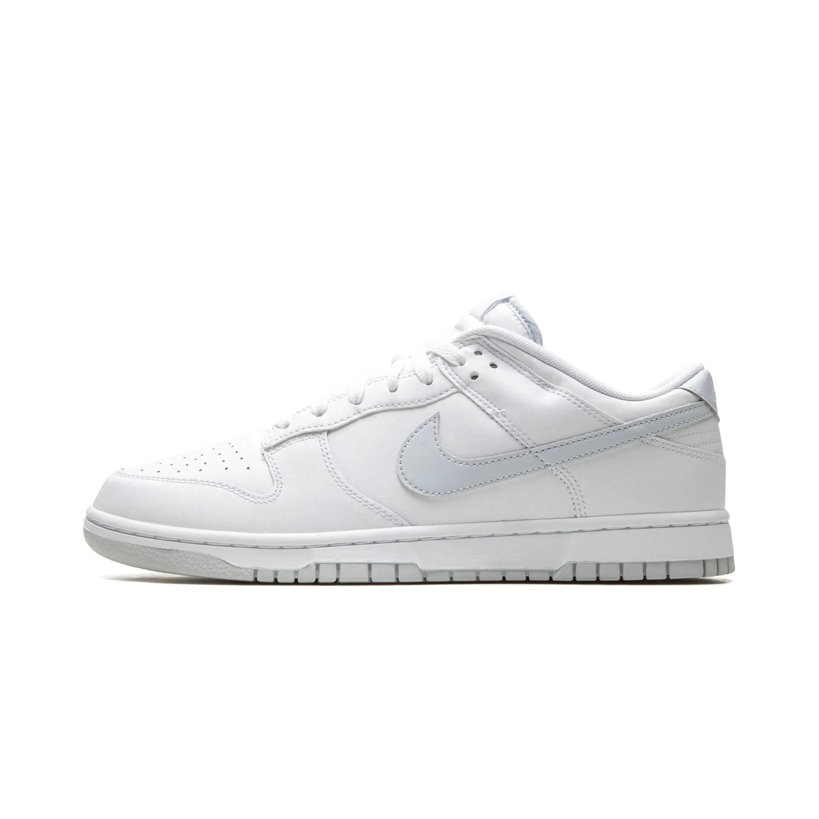 Nike Dunk Low Platinum - Bucharest Kicks