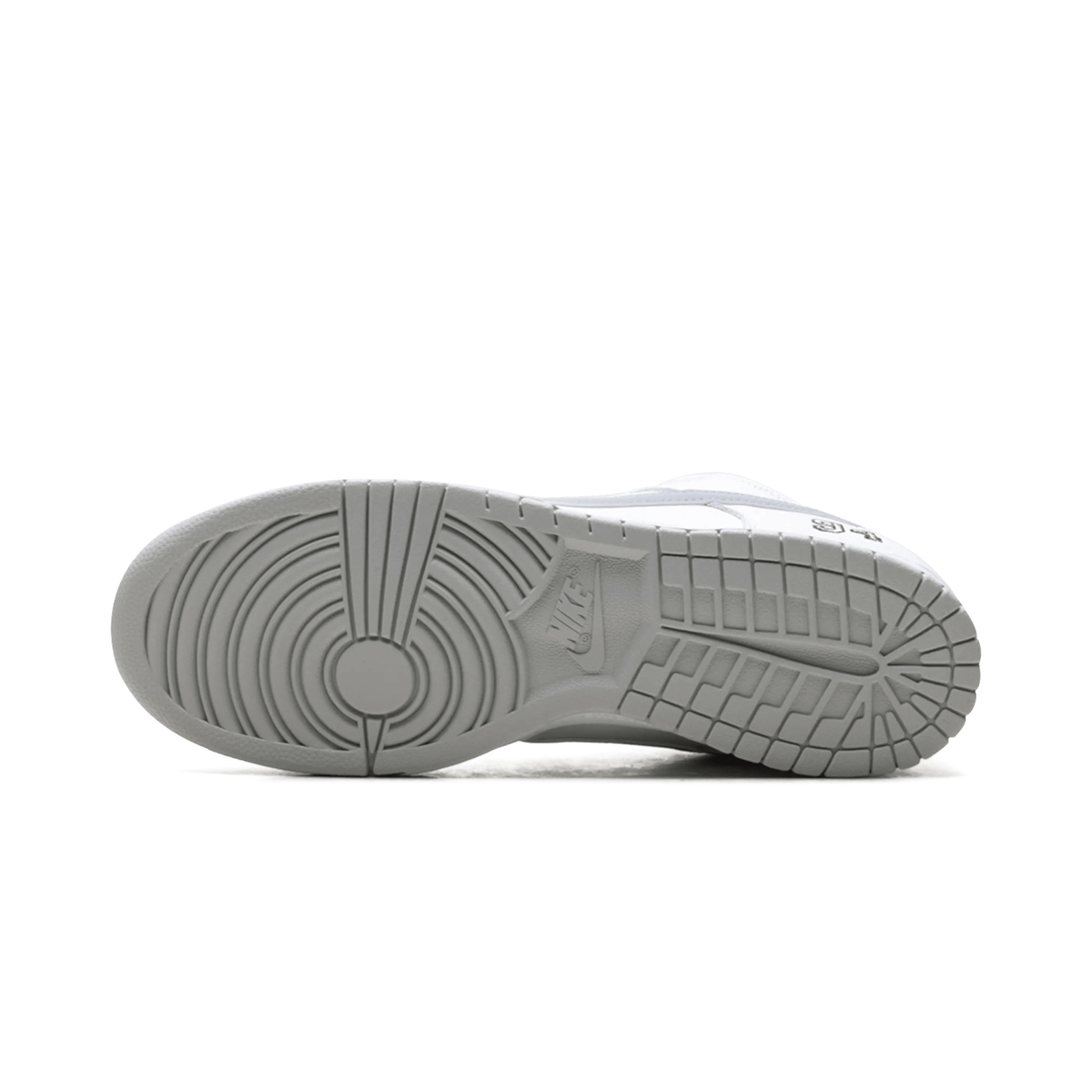 Nike SB Dunk Low Supreme 94 White Metallic Silver - Bucharest Kicks
