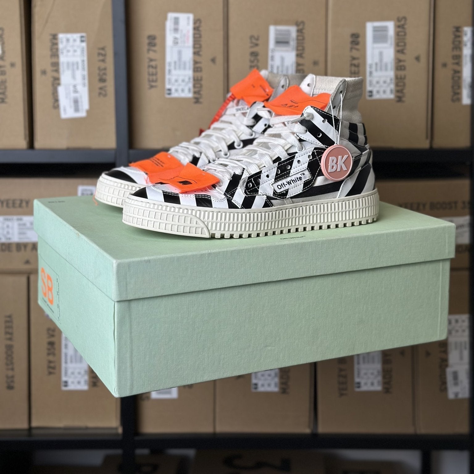 Off - White Court 3.0 Alb - Negru - 39 - Bucharest Kicks