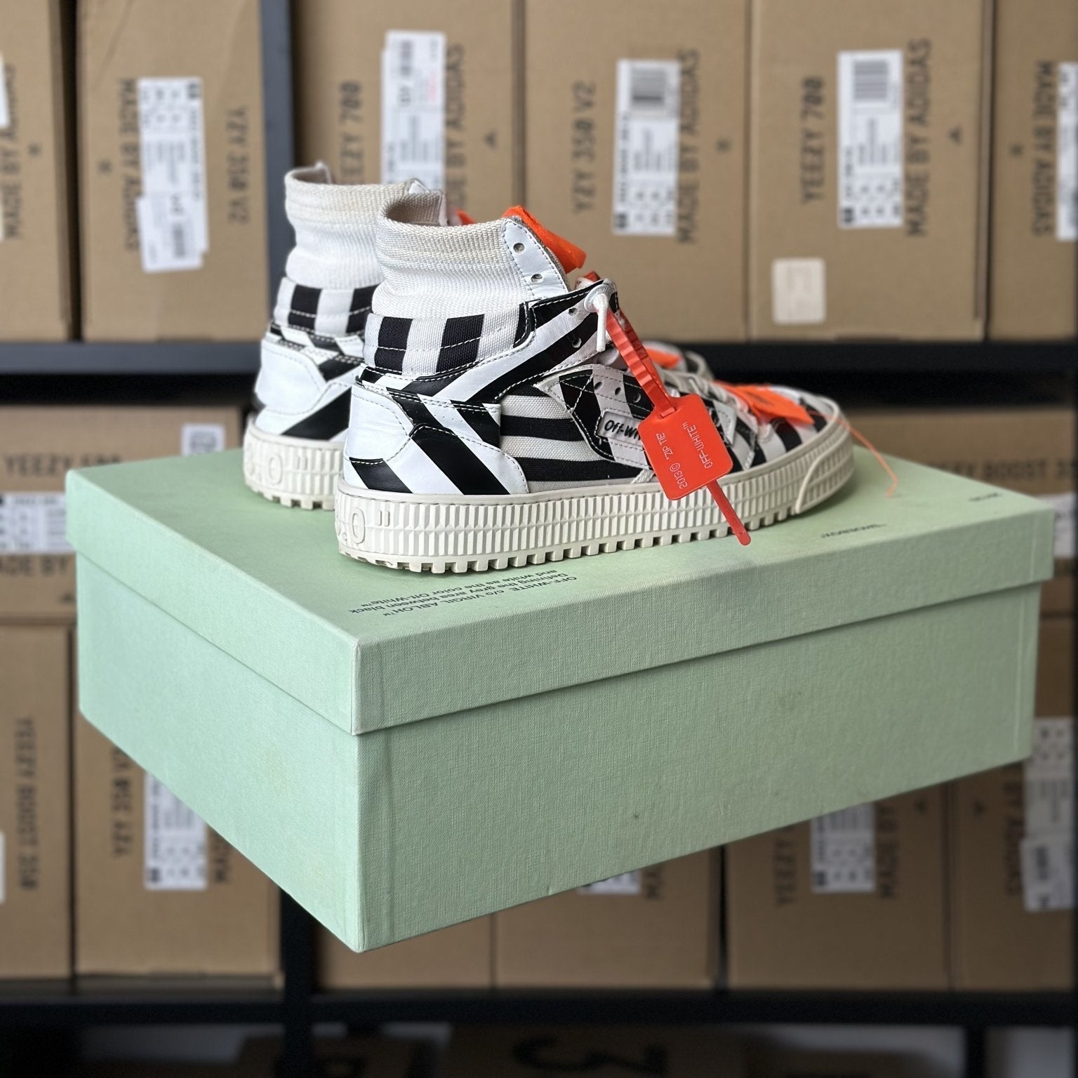 Off - White Court 3.0 Alb - Negru - 39 - Bucharest Kicks