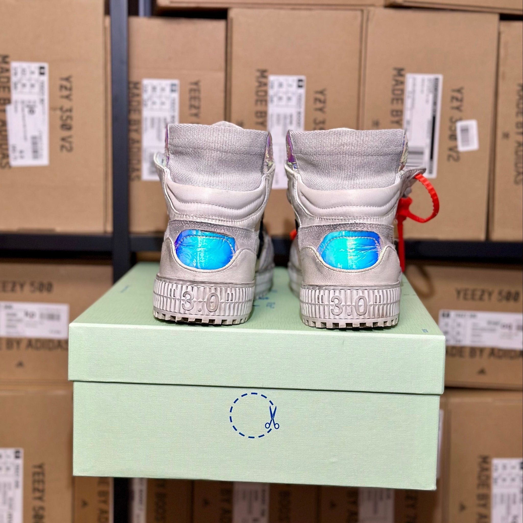 Off - White Court 3.0 Glitter - 39 - Bucharest Kicks