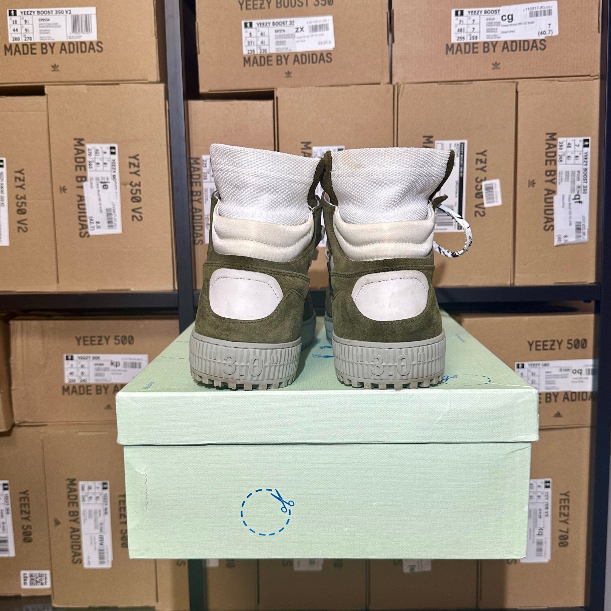 Off - White Court 3.0 Kaki - 45 - Bucharest Kicks