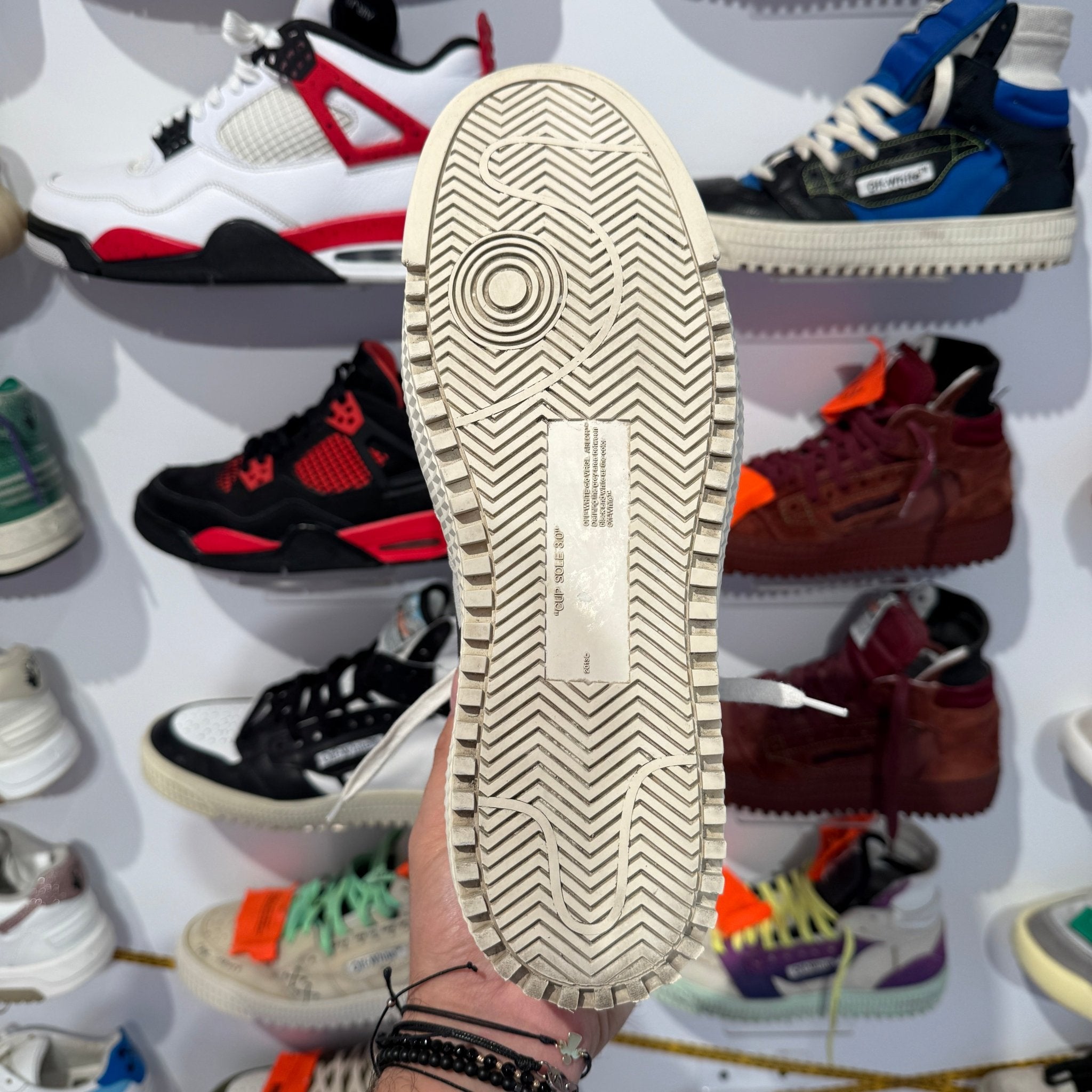 Off - White Court 3.0 White - 41 - Bucharest Kicks