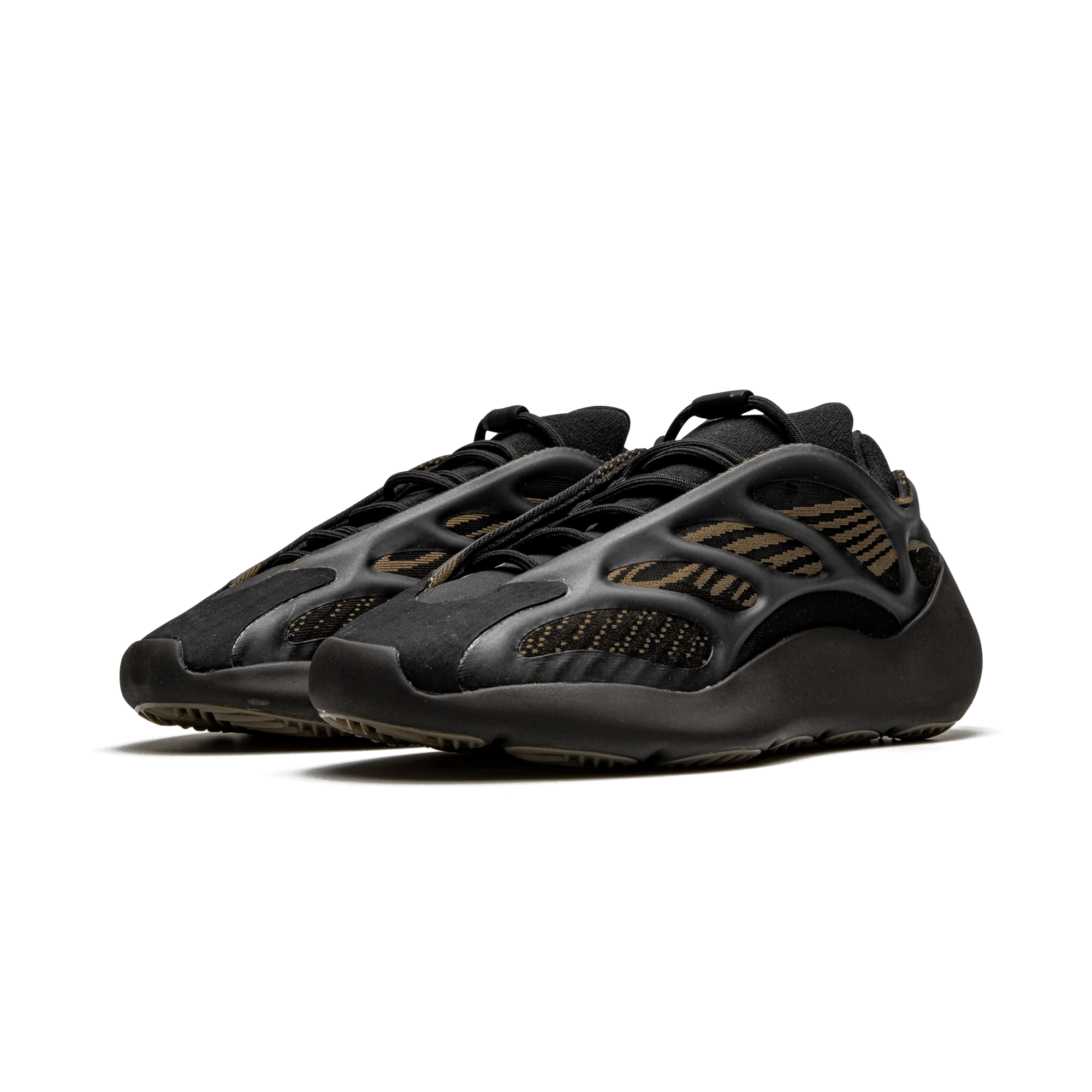 Adidas Yeezy 700 V3 Clay Brown - Bucharest Kicks