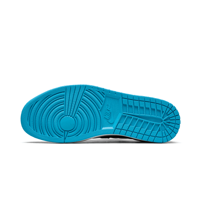 Air Jordan 1 Retro Low Powder Blue - Bucharest Kicks