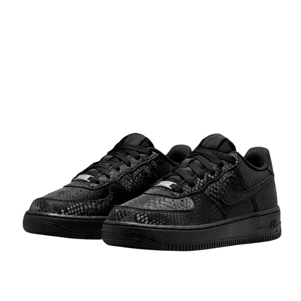 靴 Nike x Kobe Bryant Air Force 1 Low black Kobe Bryant x Nike Air Force 1 Low Triple Black
