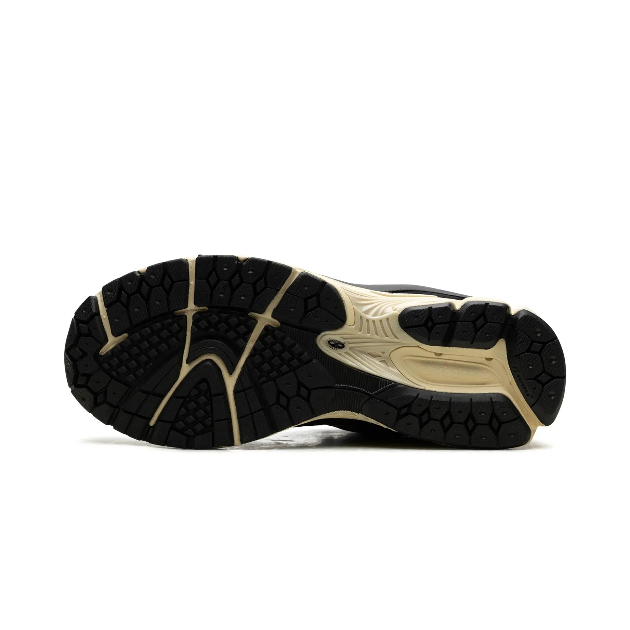 New Balance 2002R Vintage Black White - Bucharest Kicks